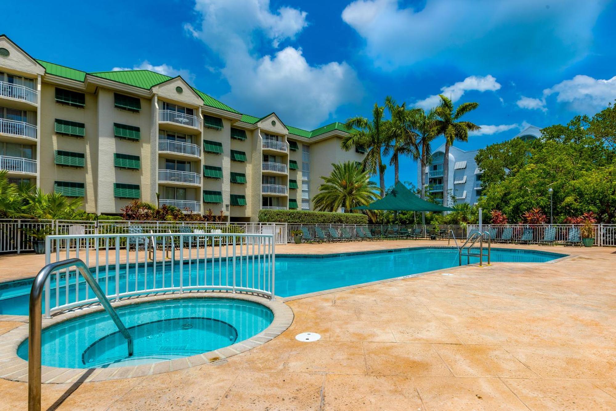Sunrise Suites Saint Lucia Suite #201 كي وست الغرفة الصورة